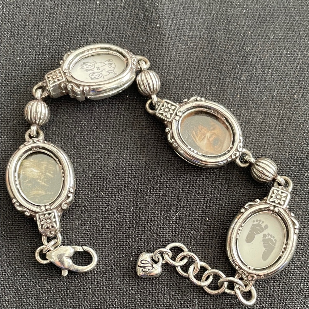 Brighton Picture Frame Braceket